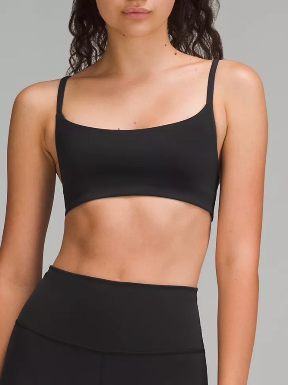 lululemon Black Wunder Train Strappy Sports Bra- Size 6 - Picture 2 of 8